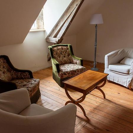 Chambres D'Hotes Chateau De Saint Etienne Du Bois Экстерьер фото